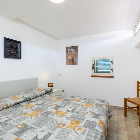 Villa Sole Mare Deluxe Campofelice Di Roccella Exterior foto
