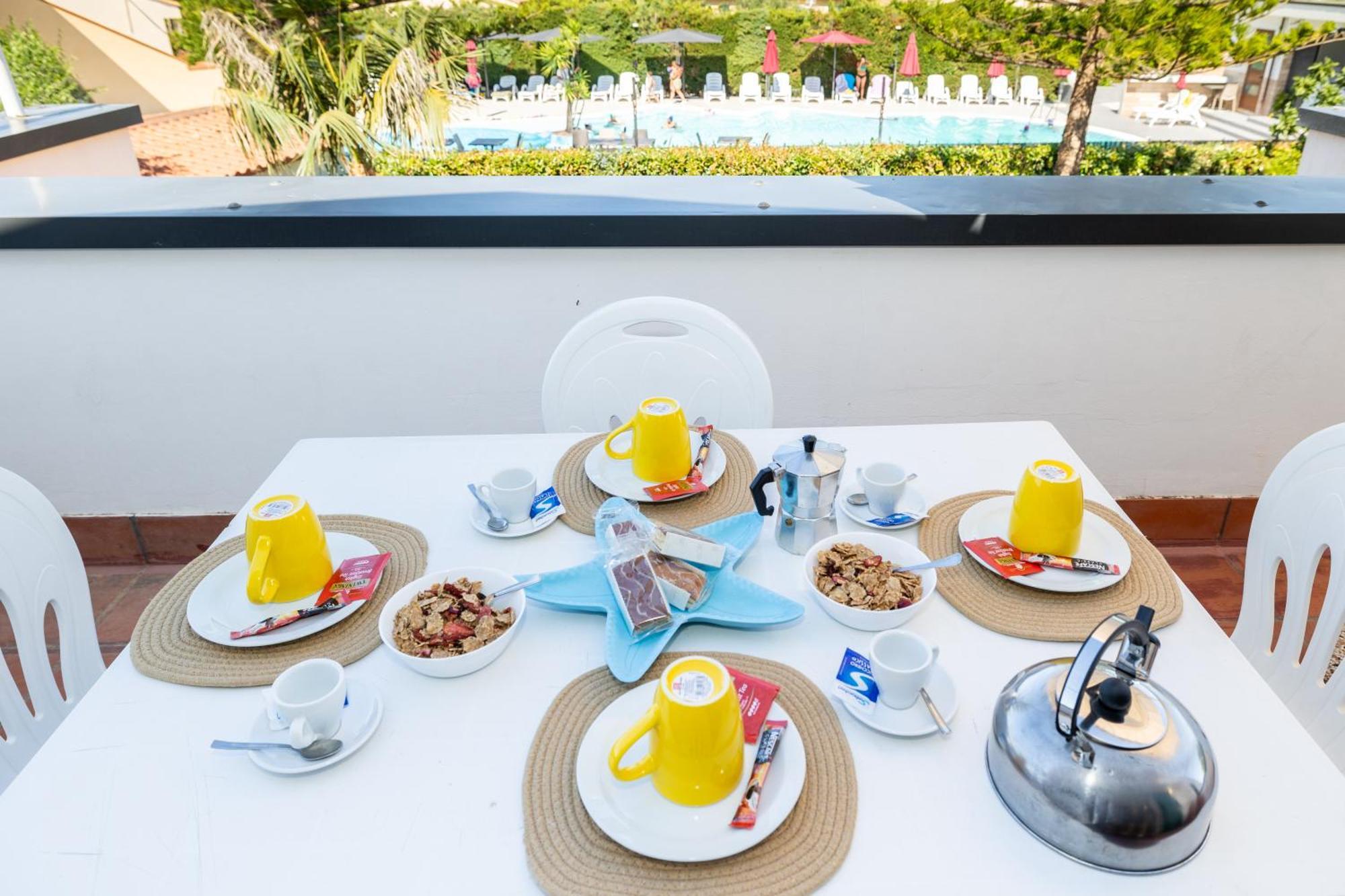 Villa Sole Mare Deluxe Campofelice Di Roccella Exterior foto